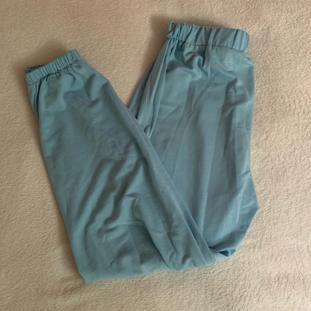 ⭐️2/25⭐️ NWOT Joggers